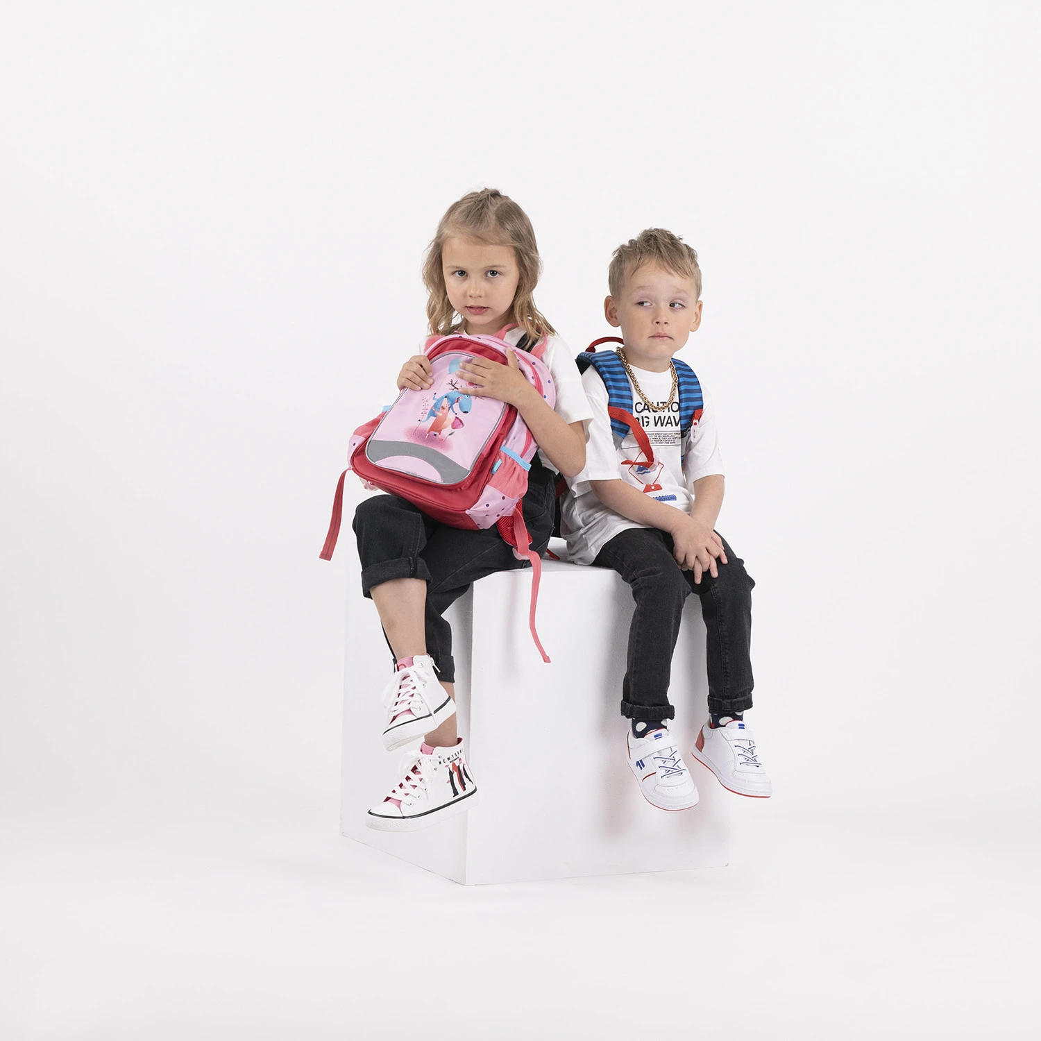 Kinderrucksack Für Ausflüge Oder Freizeitaktivitäten Topgal SISI 21025 G 2 Kinderrucksack Für Ausflüge Oder Freizeitaktivitäten Topgal SISI 21025 G – Bild 2